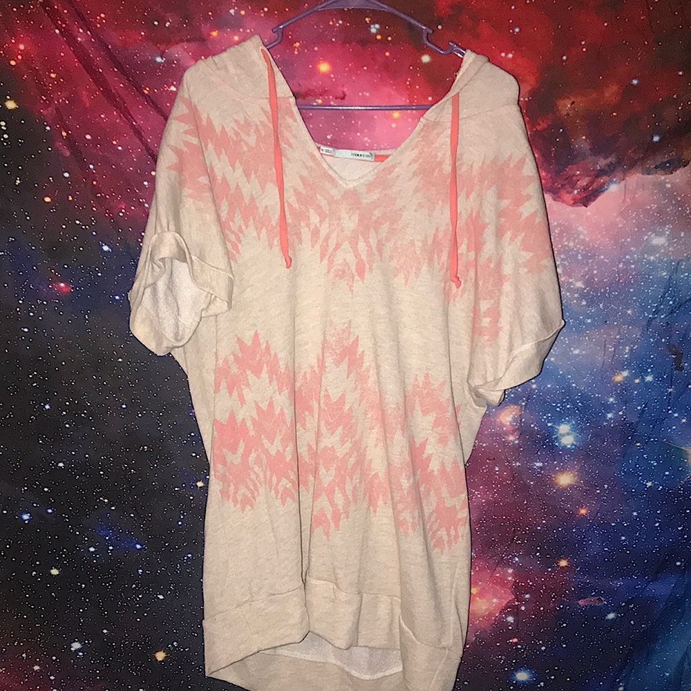 Hooded T-shirt